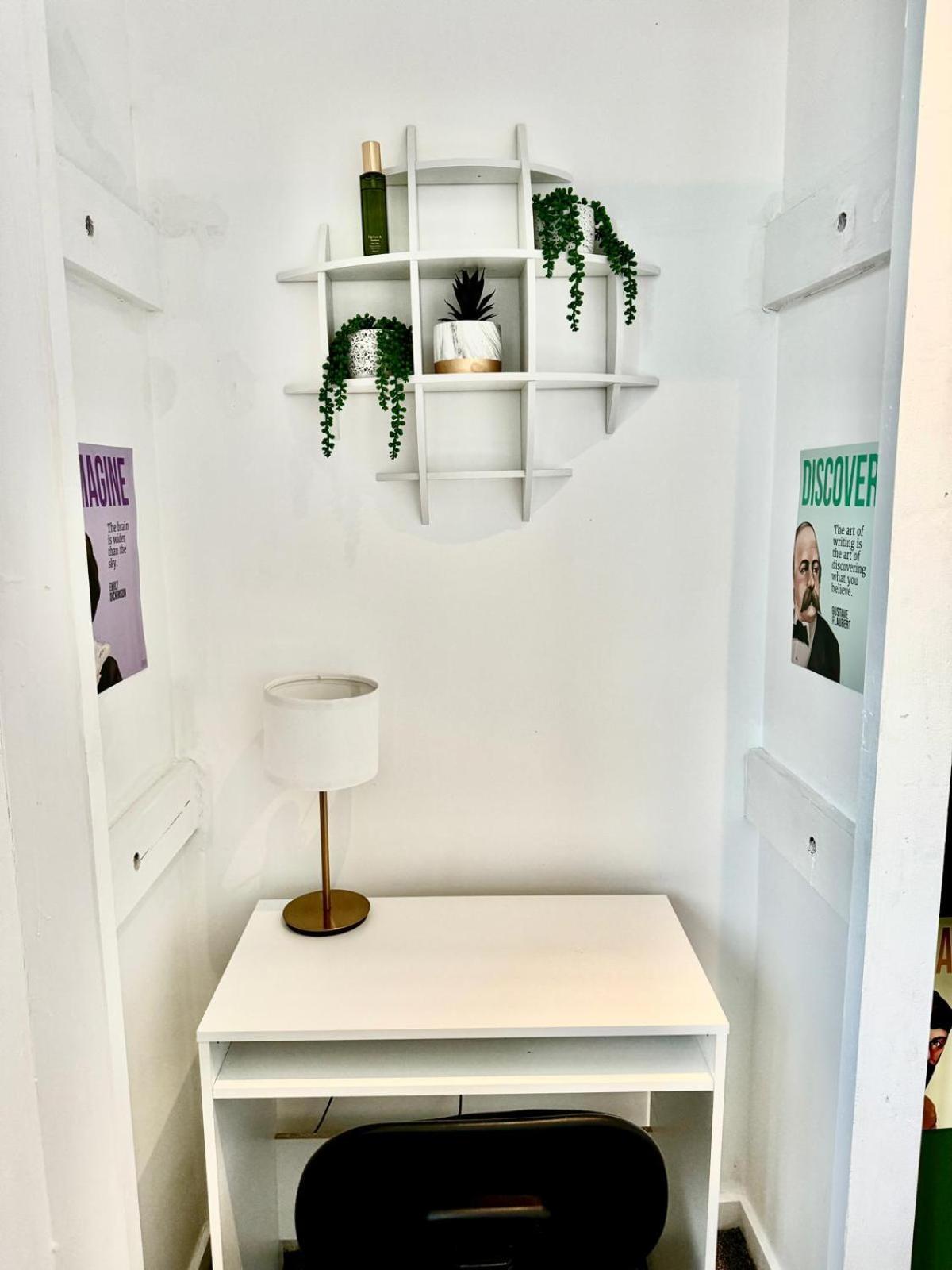 Three Bedroom House By Peacegrove Homes Short Lets & Serviced Accommodation Brighton With Free Wifi & Pet Friendly Eksteriør billede