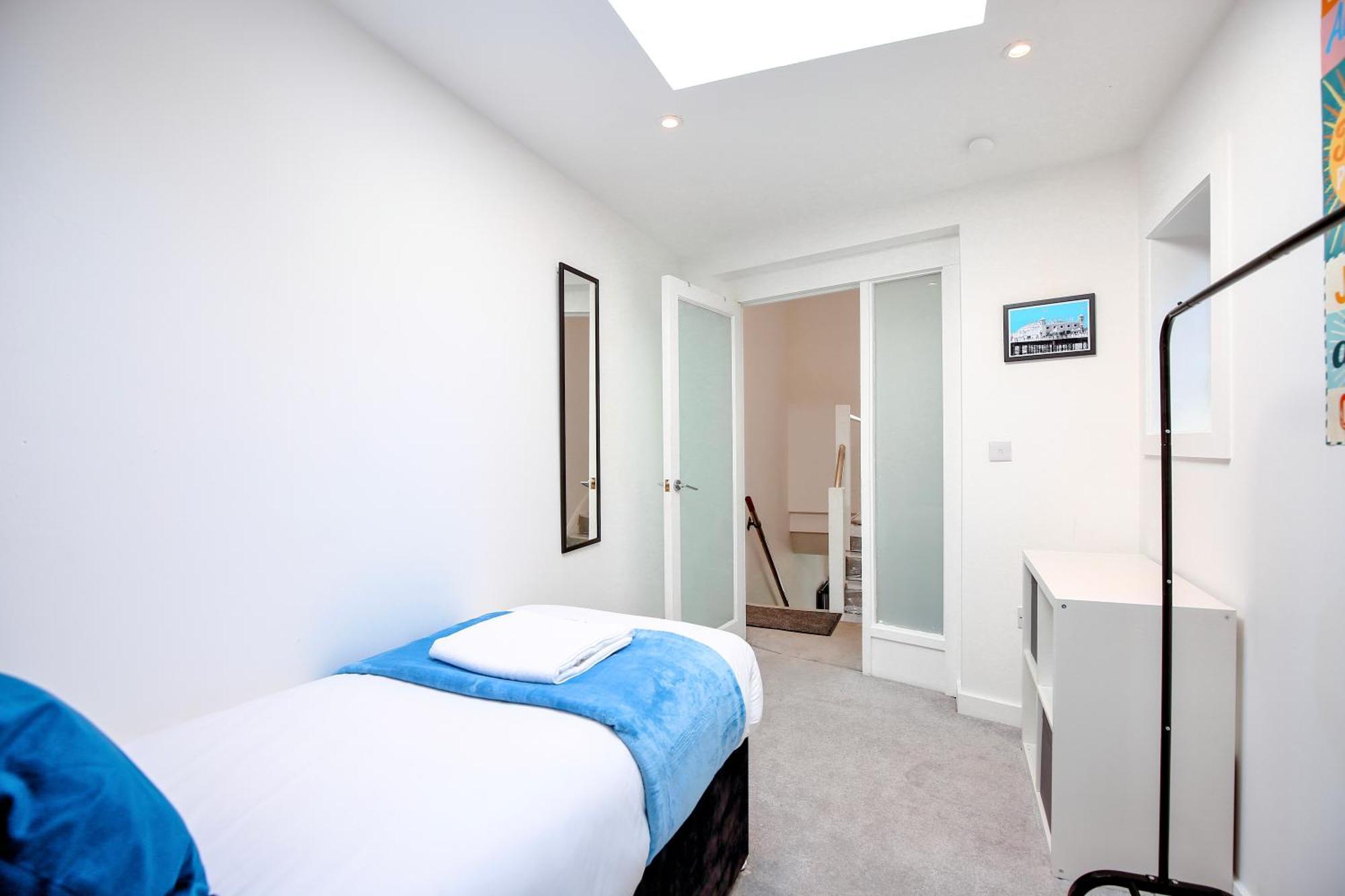 Three Bedroom House By Peacegrove Homes Short Lets & Serviced Accommodation Brighton With Free Wifi & Pet Friendly Eksteriør billede